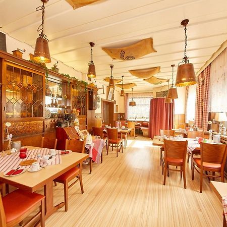 Hotel Zum Dicken Baum Майен Экстерьер фото